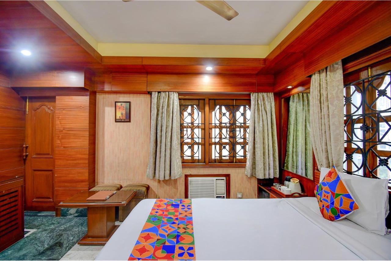 Fabhotel Panasia International Calcutta Exteriör bild