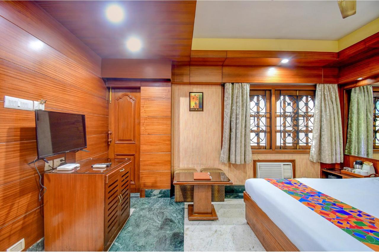 Fabhotel Panasia International Calcutta Exteriör bild