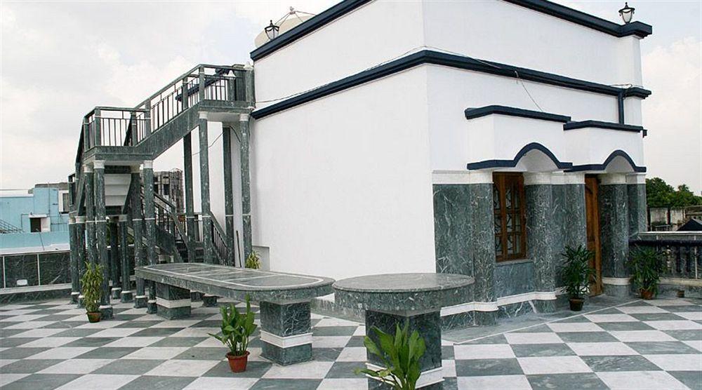 Fabhotel Panasia International Calcutta Exteriör bild