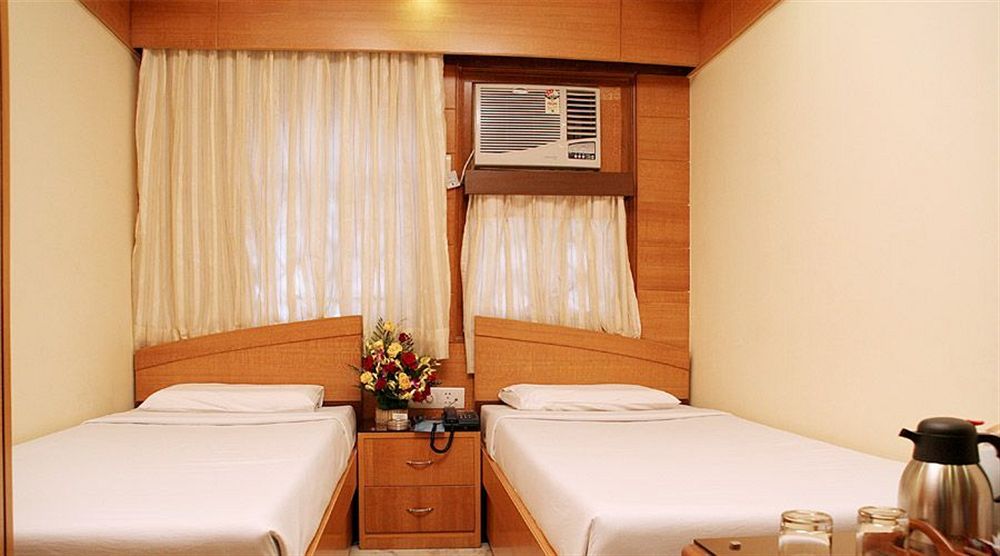 Fabhotel Panasia International Calcutta Exteriör bild